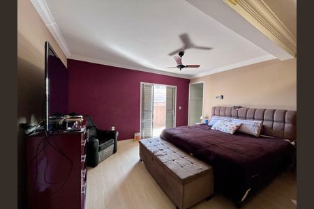 Casa à venda com 249m², 3 quartos e 2 vagas