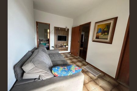 Casa à venda com 4 quartos, 241m² em Jardim Guanabara, Belo Horizonte