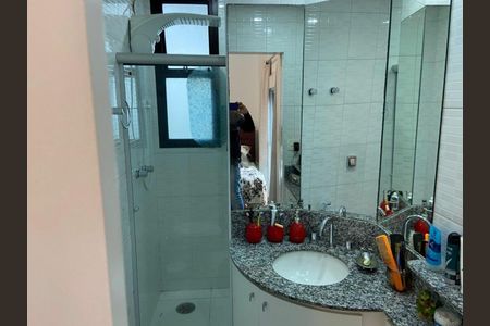 Apartamento à venda com 221m², 3 quartos e 4 vagas