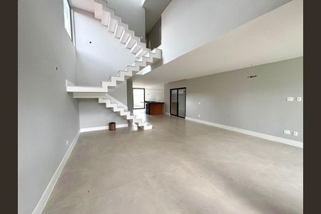 Casa à venda com 4 quartos, 350m² em Barra da Tijuca, Rio de Janeiro