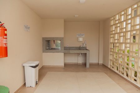 Apartamento para alugar com 38m², 2 quartos e sem vagaÁrea comum - Churrasqueira