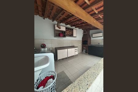 Casa à venda com 3 quartos, 226m² em Jardim Embaré, São Bernardo do Campo