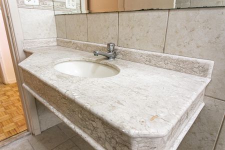 Casa para alugar com 200m², 3 quartos e 1 vagaBanheiro da Suíte