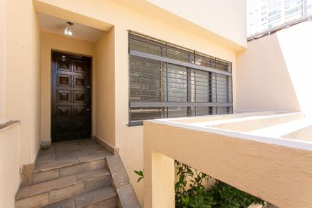 Casa para alugar com 200m², 3 quartos e 1 vagaFachada