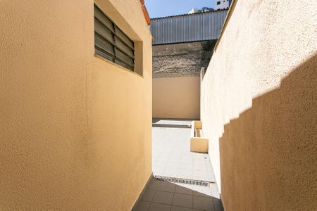 Casa para alugar com 200m², 3 quartos e 1 vagaCorredor