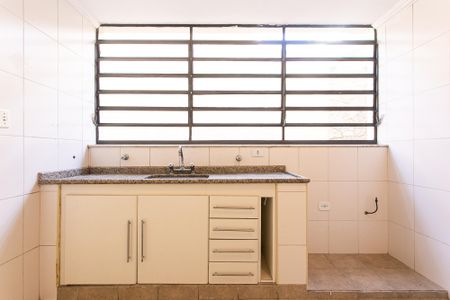 Casa para alugar com 200m², 3 quartos e 1 vagaCozinha - Armários