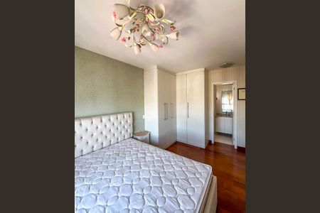 Apartamento para alugar com 134m², 4 quartos e 2 vagasSuite 1