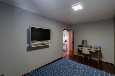 Casa para alugar com 330m², 3 quartos e 5 vagas Casa para alugar com 330m², 3 quartos e 5 vagasQuarto 2