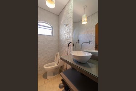 Casa para alugar com 330m², 3 quartos e 5 vagas Casa para alugar com 330m², 3 quartos e 5 vagasLavabo