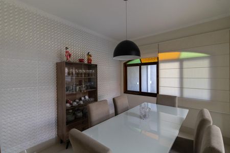 Casa para alugar com 330m², 3 quartos e 5 vagas Casa para alugar com 330m², 3 quartos e 5 vagasCozinha