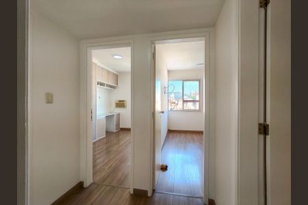 Apartamento à venda com 90m², 3 quartos e 1 vaga Apartamento à venda com 90m², 3 quartos e 1 vagaCorredor