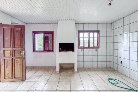 Casa à venda com 200m², 2 quartos e 1 vagaSala/Cozinha
