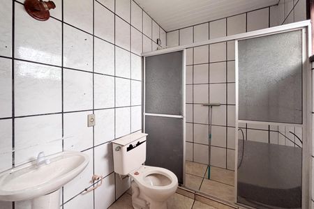 Casa à venda com 200m², 2 quartos e 1 vagaBanheiro