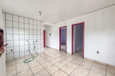 Casa à venda com 200m², 2 quartos e 1 vagaSala/Cozinha