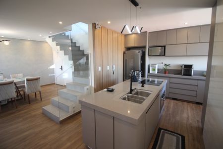 Apartamento para alugar com 140m², 3 quartos e 2 vagasCozinha
