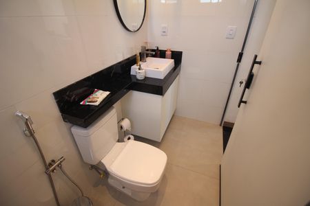 Apartamento para alugar com 140m², 3 quartos e 2 vagasBanheiro