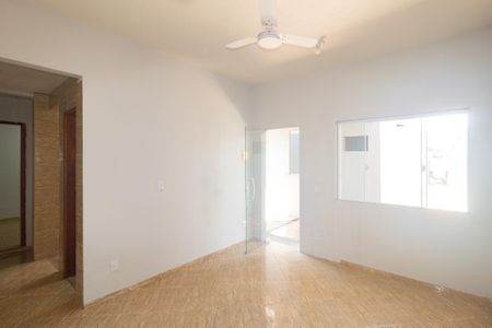 Sala de kitnet/studio para alugar com 1 quarto, 30m² em Campo Grande, Rio de Janeiro