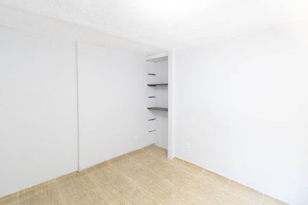 Sala/Quarto de kitnet/studio para alugar com 1 quarto, 22m² em Campo Grande, Rio de Janeiro