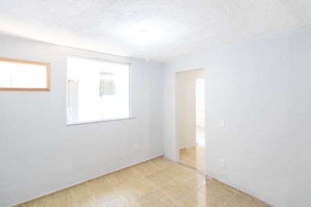 Sala/Quarto de kitnet/studio para alugar com 1 quarto, 22m² em Campo Grande, Rio de Janeiro