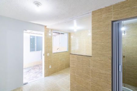 Cozinha de kitnet/studio para alugar com 1 quarto, 22m² em Campo Grande, Rio de Janeiro
