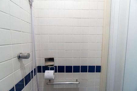 Apartamento para alugar com 65m², 3 quartos e 1 vaga Apartamento para alugar com 65m², 3 quartos e 1 vagaBanheiro da Suíte