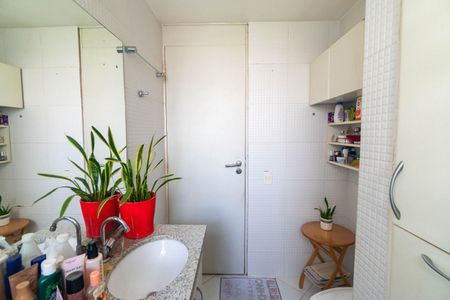 Apartamento para alugar com 65m², 3 quartos e 1 vaga Apartamento para alugar com 65m², 3 quartos e 1 vagaBanheiro Social
