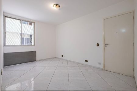 Sala de apartamento para alugar com 3 quartos, 84m² em Pinheiros, São Paulo