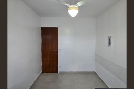 Apartamento para alugar com 55m², 2 quartos e 1 vagaQuarto 02