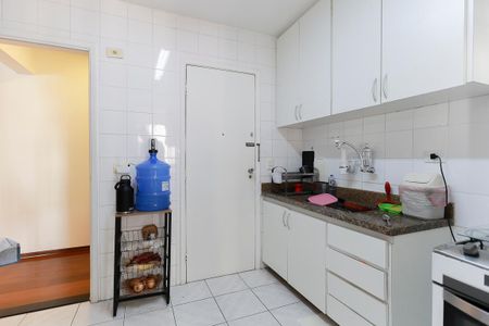Apartamento à venda com 64m², 2 quartos e 1 vagaCozinha