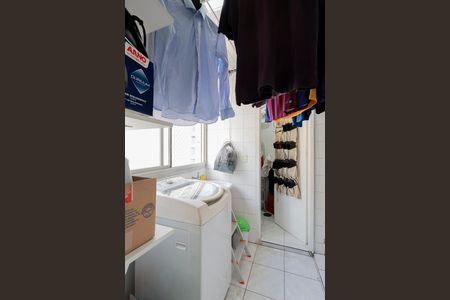 Apartamento à venda com 64m², 2 quartos e 1 vagaÁrea de serviço