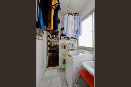 Apartamento à venda com 64m², 2 quartos e 1 vagaÁrea de serviço