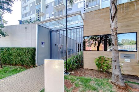 Apartamento à venda com 38m², 2 quartos e 1 vagaFachada - Plaquinha