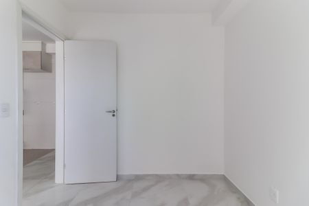 Quarto 1 de apartamento para alugar com 2 quartos, 40m² em Vila Butantã, São Paulo