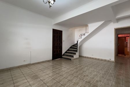Sala de casa para alugar com 2 quartos, 126m² em Vila Rosalia, Guarulhos