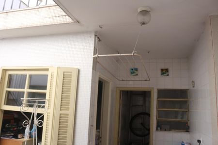 Casa para alugar com 300m², 3 quartos e 1 vagaÁrea de Serviço