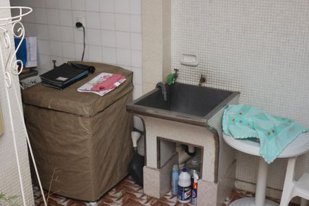 Casa para alugar com 300m², 3 quartos e 1 vagaÁrea de Serviço