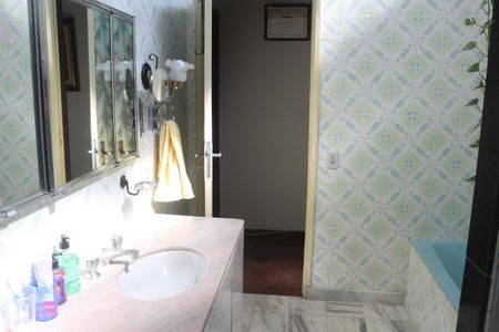 Casa para alugar com 300m², 3 quartos e 1 vagaBanheiro