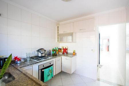 Casa à venda com 110m², 3 quartos e 2 vagasCozinha