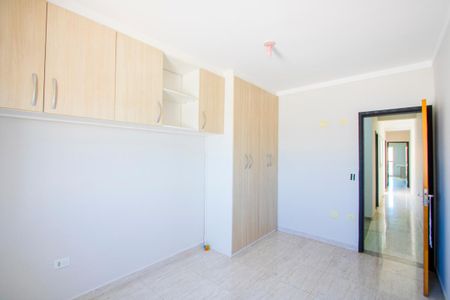 Casa à venda com 110m², 3 quartos e 2 vagasQuarto 3