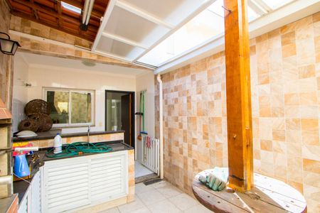 Casa à venda com 110m², 3 quartos e 2 vagasÁrea de serviço/Espaço gourmet