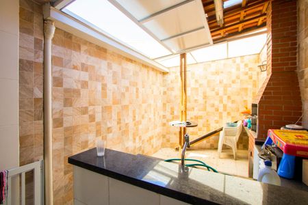 Casa à venda com 110m², 3 quartos e 2 vagasÁrea de serviço/Espaço gourmet