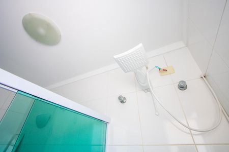 Casa à venda com 110m², 3 quartos e 2 vagasBanheiro do quarto 1