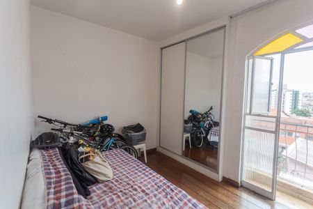 Apartamento à venda com 130m², 4 quartos e 1 vaga Apartamento à venda com 130m², 4 quartos e 1 vagaQuarto 1