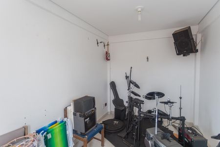 Apartamento à venda com 130m², 4 quartos e 1 vaga Apartamento à venda com 130m², 4 quartos e 1 vagaQuarto 4 na Cobertura