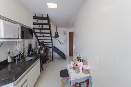 Apartamento à venda com 130m², 4 quartos e 1 vaga Apartamento à venda com 130m², 4 quartos e 1 vagaCozinha
