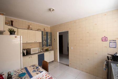 Casa à venda com 81m², 3 quartos e 3 vagasCozinha 2 casa