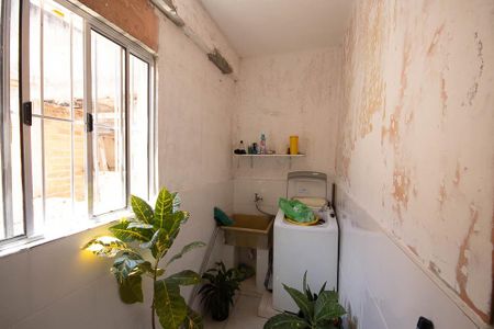 Casa à venda com 81m², 3 quartos e 3 vagasÁrea de Serviço