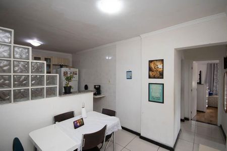Casa à venda com 81m², 3 quartos e 3 vagasCopa/Cozinha