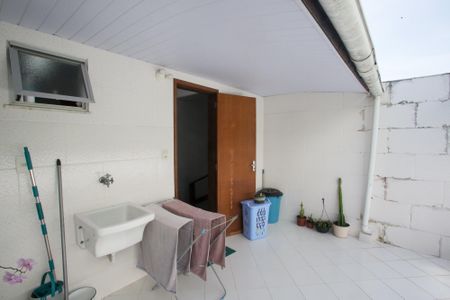 Casa à venda com 78m², 3 quartos e 1 vagaTerraço