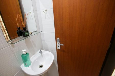 Casa à venda com 78m², 3 quartos e 1 vagaLavabo